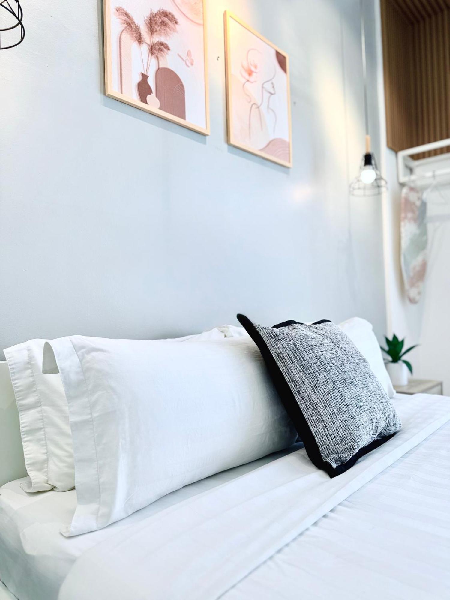 Owl Nest Suite' At Aeropod Sovo Kota Kinabalu Quarto foto